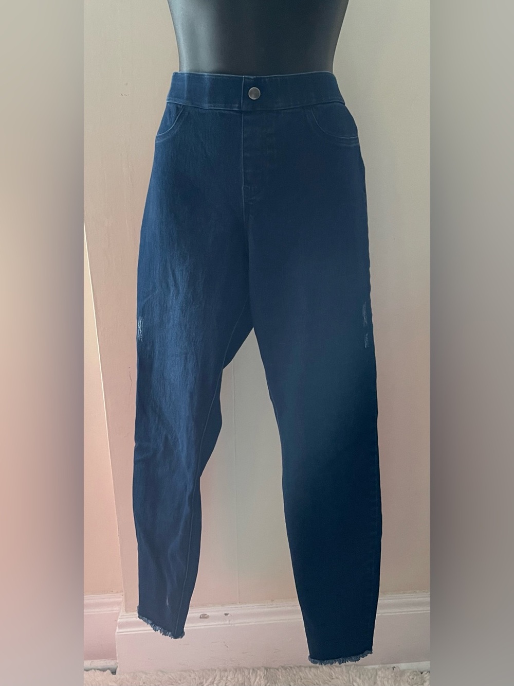 HUE Dark Blue Denim Jeggings Size Large